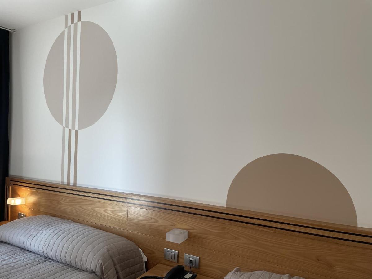 Hotel Europa เบลลูโน ภายนอก รูปภาพ