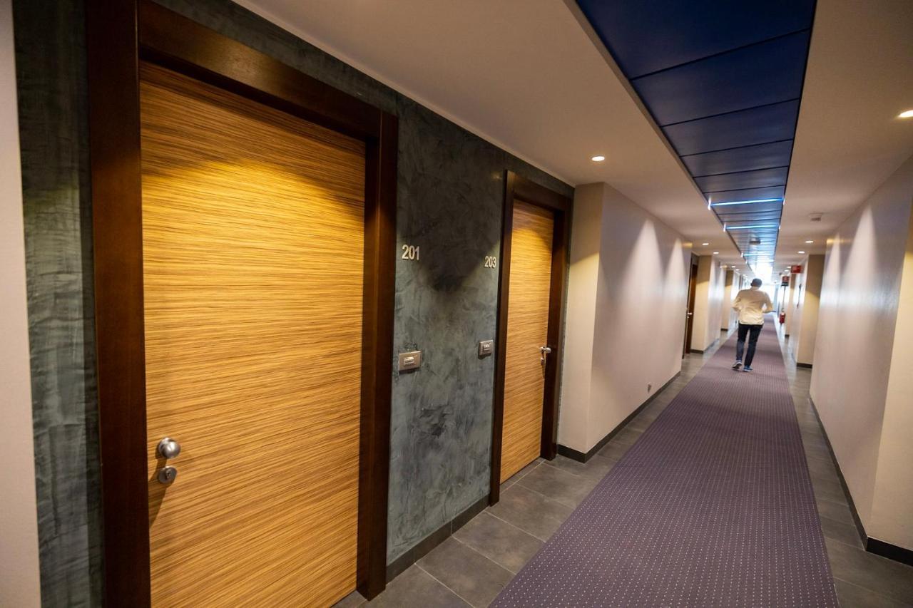 Hotel Europa เบลลูโน ภายนอก รูปภาพ
