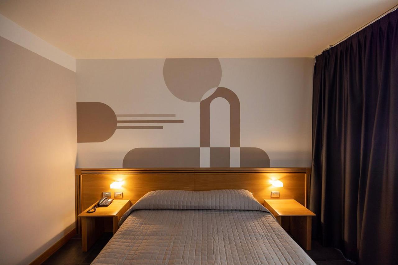Hotel Europa เบลลูโน ภายนอก รูปภาพ