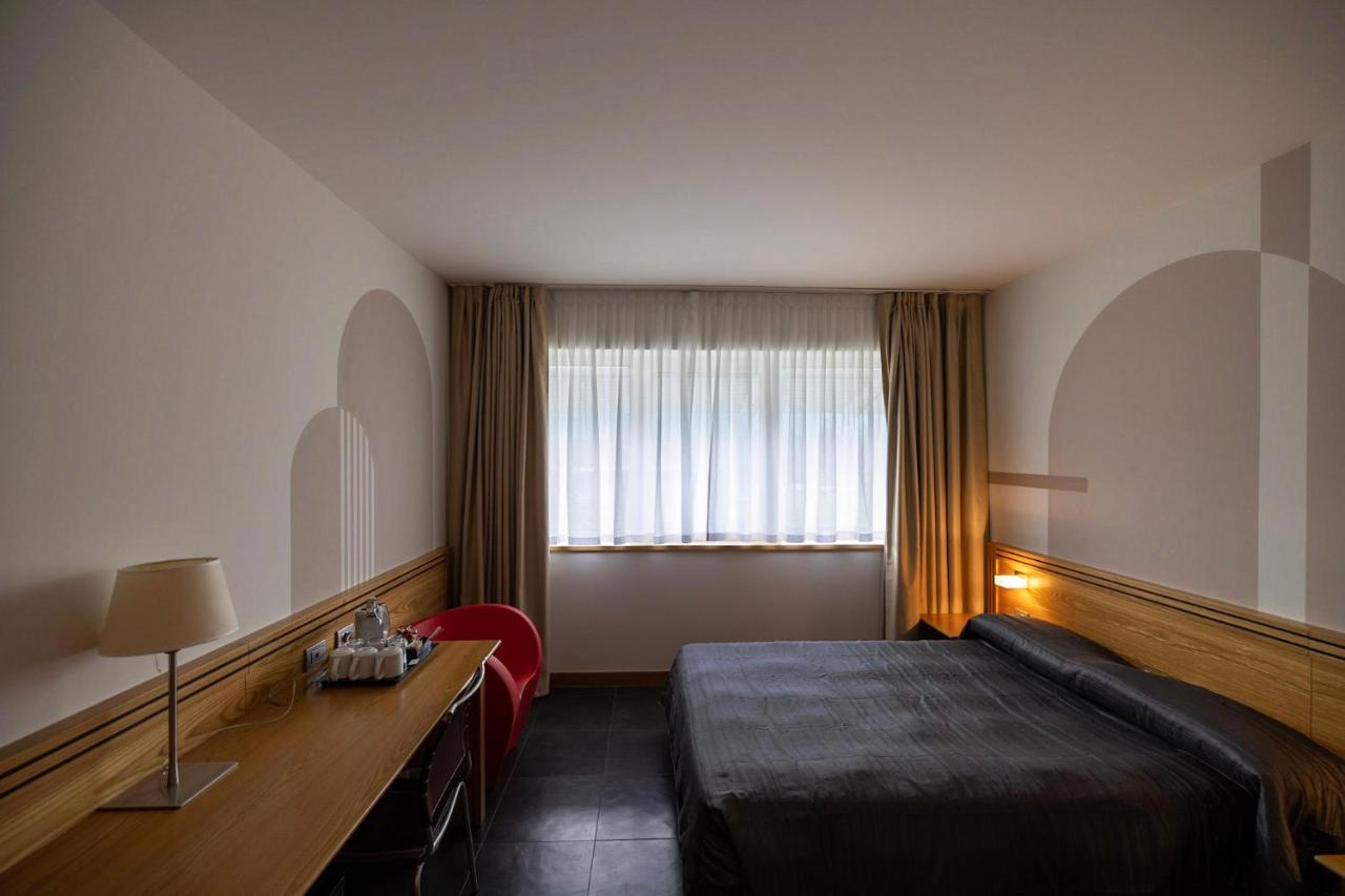 Hotel Europa เบลลูโน ภายนอก รูปภาพ